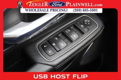 2024 RAM 1500 Laramie Crew Cab 4x4 PANORAMIC ROOF HEATED LEATHER 5.7 L H