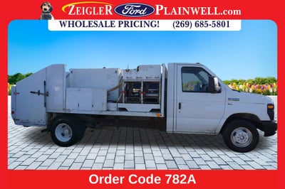 2011 Ford E-450SD Base