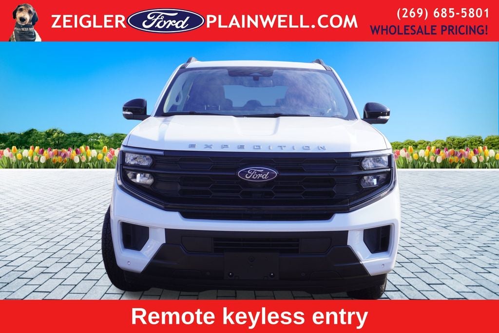 2025 Ford Expedition Active 4x4 Panoramic Roof Leather Rear Camera