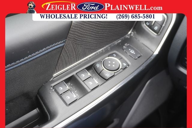 2025 Ford F-450SD Platinum DRW