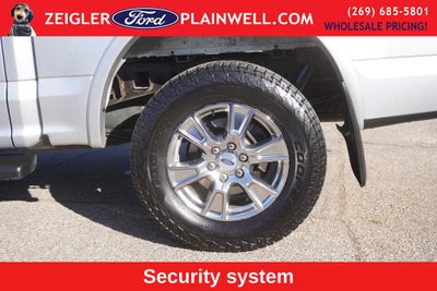 2016 Ford F-150 Lariat Crew Cab 4x4 Heated Leather NAV Chrome Pkg Tow Pkg