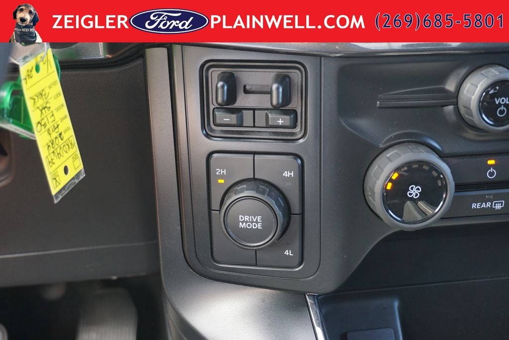 2024 Ford F-150 STX BLACK APPEARANCE PKG 20" BLACK WHEELS TOW PKG