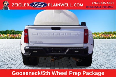 2022 Chevrolet Silverado 3500HD Work Truck DRW