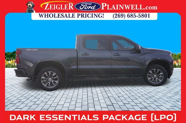 2021 Chevrolet Silverado 1500 RST Crew Cab 4x4 V8 5.3 Liter Leather