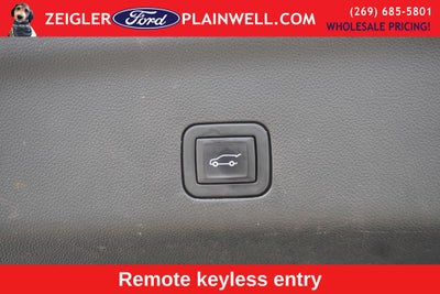 2023 GMC Yukon XL SLT SLT Premium Package with Panoramic Power Sunroof