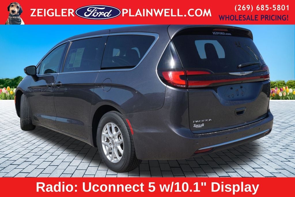 2023 Chrysler Pacifica Touring L