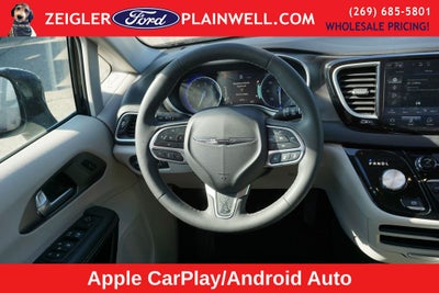 2024 Chrysler Pacifica Touring L Leather Rear Cameta Power Slider Doors
