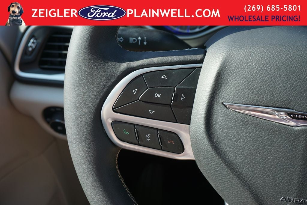 2024 Chrysler Pacifica Touring L Leather Rear Cameta Power Slider Doors