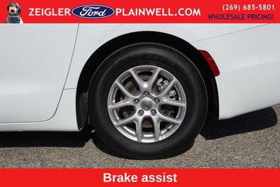 2024 Chrysler Pacifica Touring L Leather Quad Seats Power Doors Rear Camera