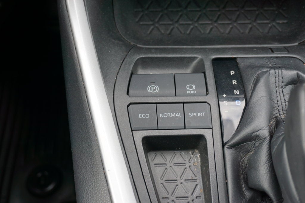 2021 Toyota RAV4 LE REAR CAMERA BLIS KEYLESS ENTRY
