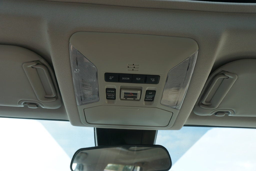 2023 Toyota RAV4 Hybrid XLE AWD Power Moonroof Rear Camera Power Seat