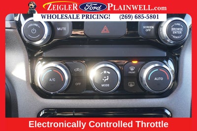 2023 RAM 3500 Tradesman CREW CAB 4X4 NAVIGATION 6.4L V8