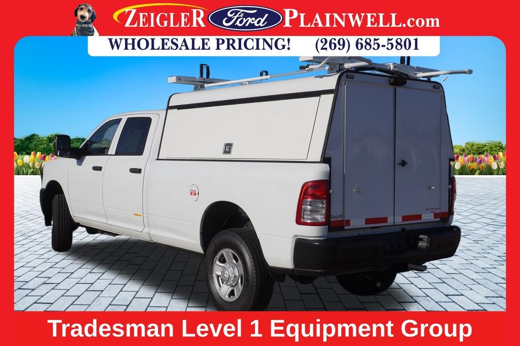 2023 RAM 3500 Tradesman CREW CAB 4X4 NAVIGATION 6.4L V8