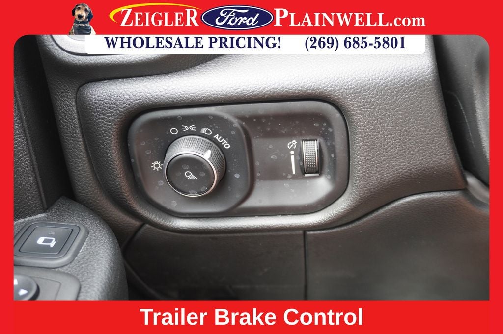 2023 RAM 3500 Tradesman 4x4 CREW CAB LONG BOX 6.4L V8 Nav HD Vinyl Seat Tr