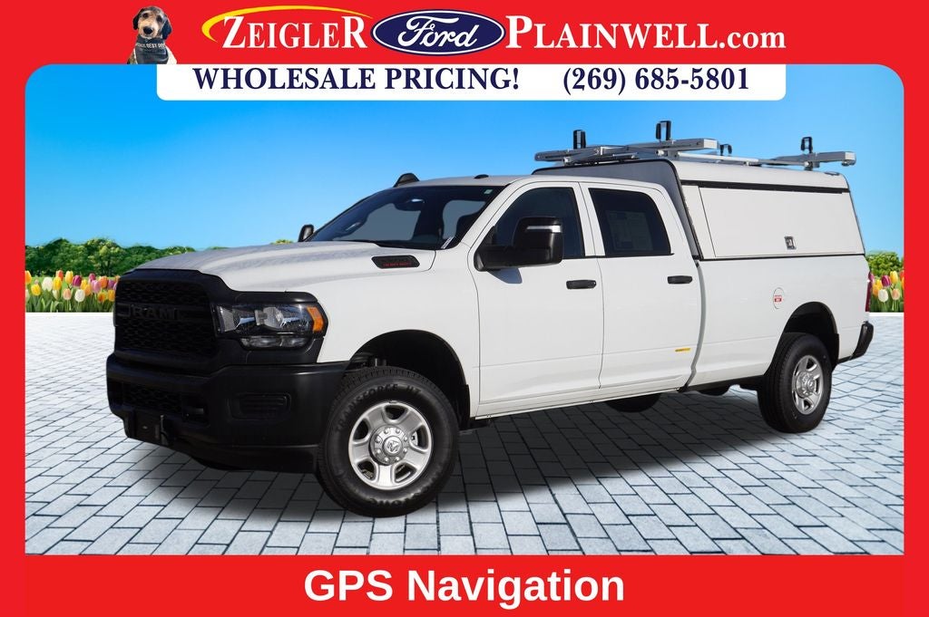 2023 RAM 3500 Tradesman CREW CAB 4X4 6.4L V8 REAR TOPPER