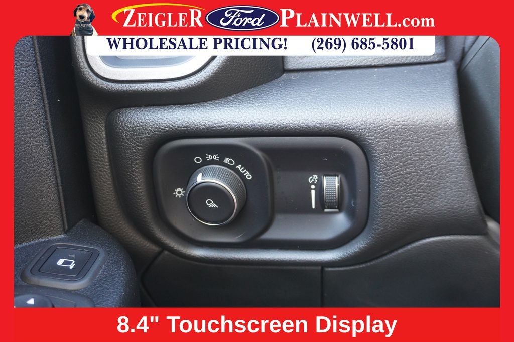 2023 RAM 3500 Tradesman CREW CAB 4X4 6.4L V8 REAR TOPPER