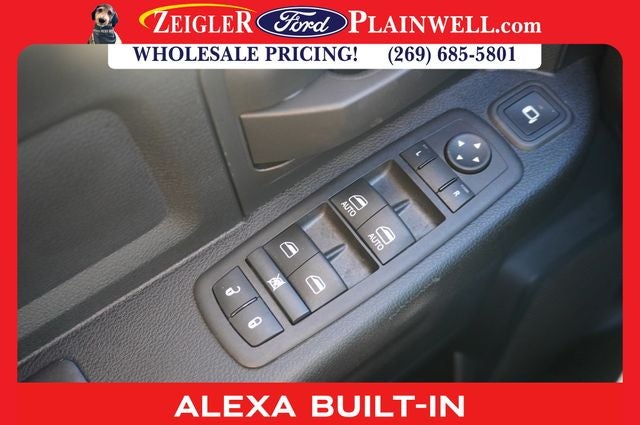 2023 RAM 3500 Tradesman CREW CAB 4X4 6.4L V8 REAR TOPPER