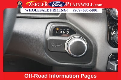 2023 RAM 3500 Tradesman 4x4 CREW CAB LONG BOX 6.4L V8 Navigation HD Vinyl