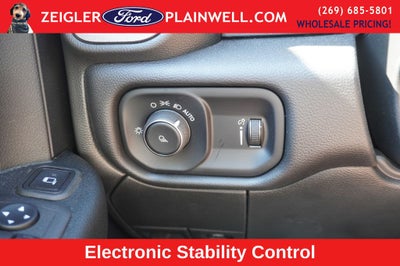 2024 RAM 3500 Tradesman CREW CAB 4X4 LONGBOX 6.7 L CUMMINGS TURBO DIESEL N