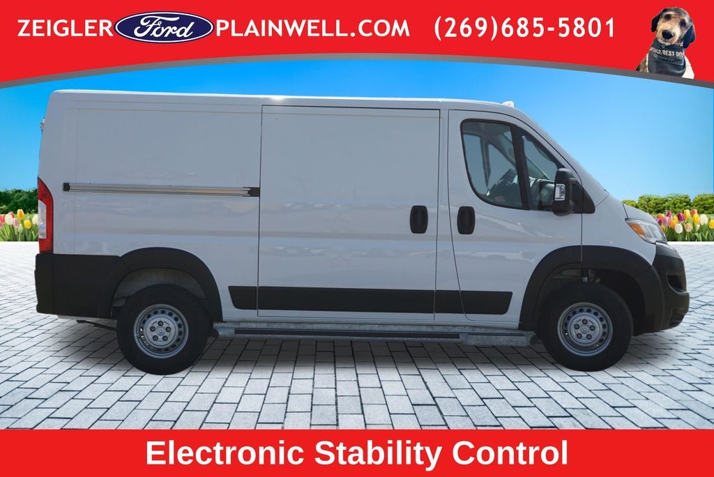 2025 RAM ProMaster 2500 Base 136" WHEEL BASE - LOW ROOF WORK VAN - REAR CAMER
