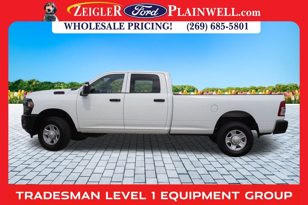2023 RAM 3500 Tradesman CREW CAB 4X4 6.4L V8 XM RADIO