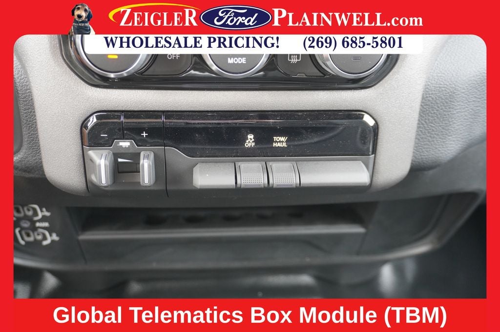 2023 RAM 3500 Tradesman CREW CAB 4X4 6.4L V8 XM RADIO