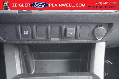 2021 Toyota Tacoma SR Access Cab Work Truck Rear Camera & Rear Topper