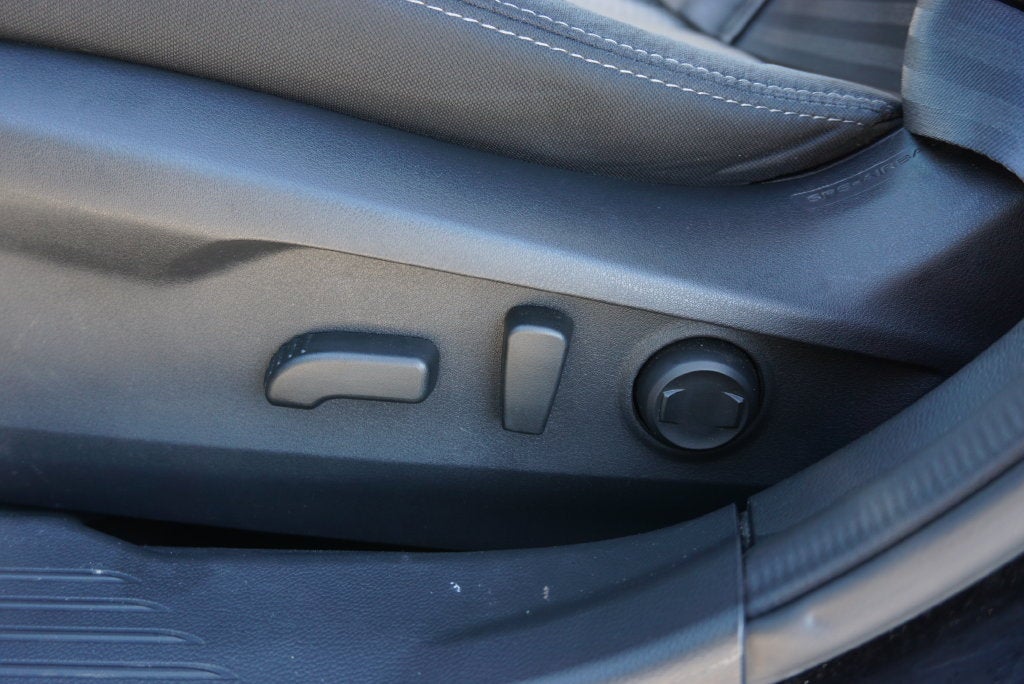 2024 Subaru Outback Premium AWD Blind Spot Pkg Rear Camera