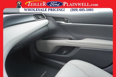 2023 Toyota Camry Hybrid SE