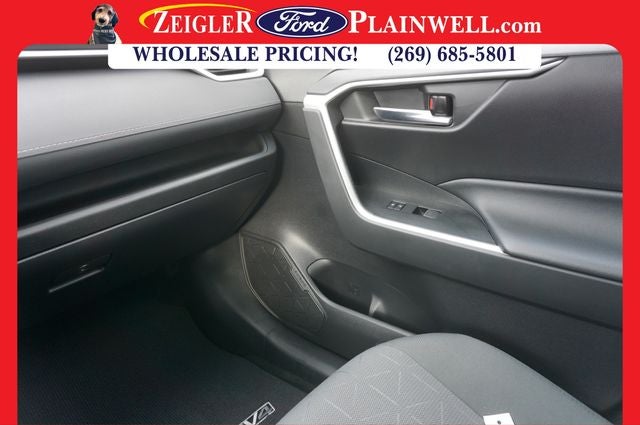 2022 Toyota RAV4 Hybrid XLE HYBRID AWD POWER MOONROOF REAR CAMERA