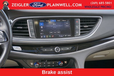 2023 Buick Enclave Avenir AWD Tech Pkg Heated Leather Moonroof 3rd Row