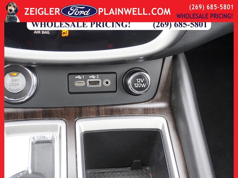 2023 Nissan Murano Platinum AWD V6 PANORAMIC ROOF HEATED & COOLED LEATHER