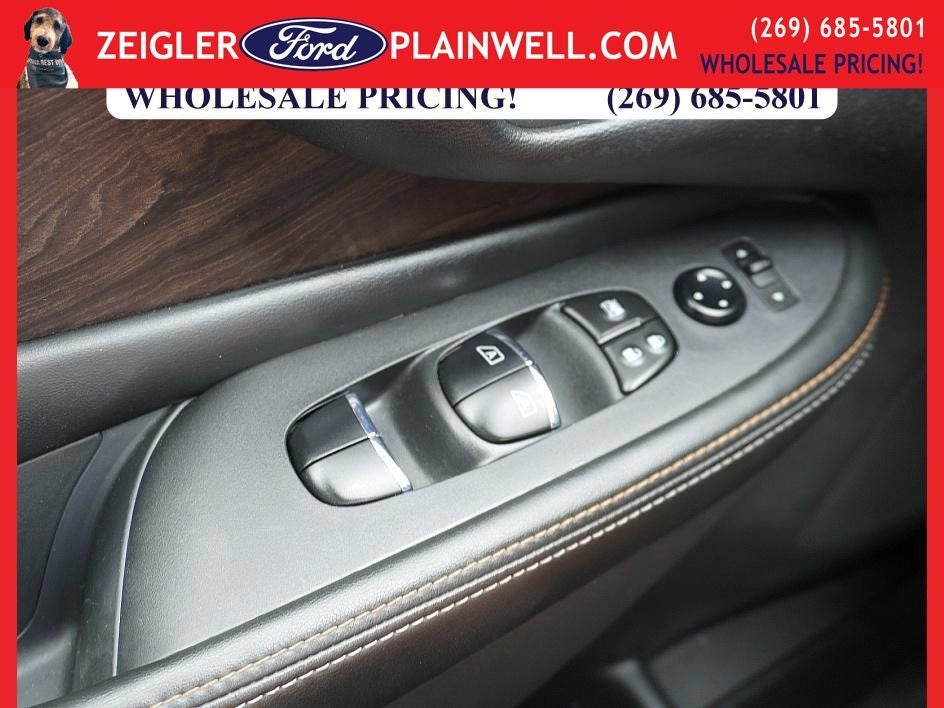 2023 Nissan Murano Platinum AWD V6 PANORAMIC ROOF HEATED & COOLED LEATHER