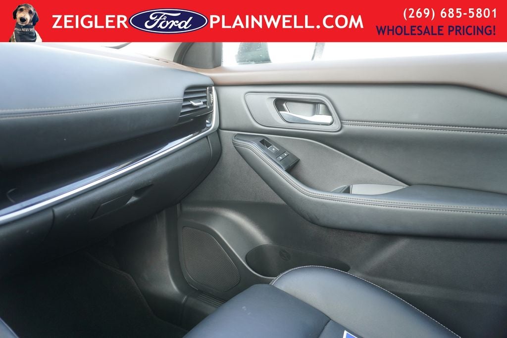 2023 Nissan Rogue SL AWD Panoramic Moonroof Leather