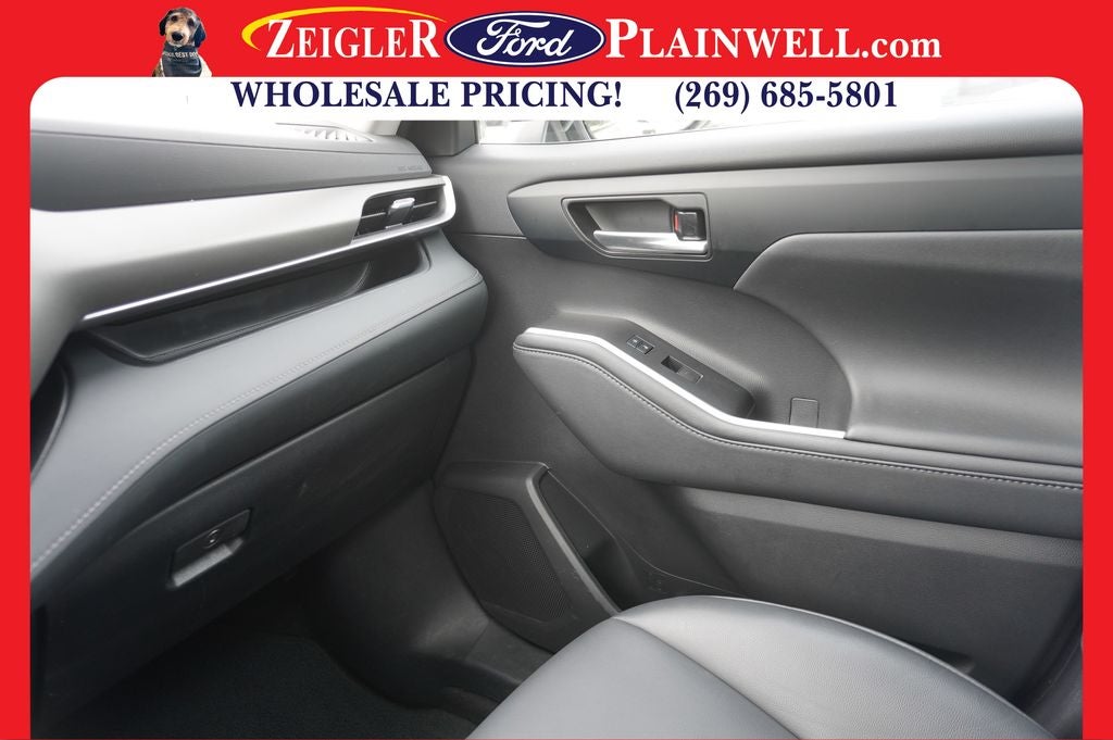 2023 Toyota Highlander XLE AWD POWER MOONROOF LEATHER REAR CAMERA