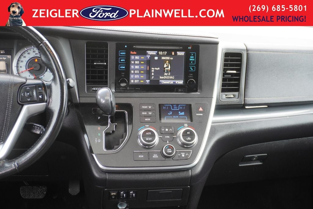2016 Toyota Sienna SE Premium 8 Passenger
