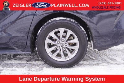 2023 Toyota Sienna XLE 7 Passenger