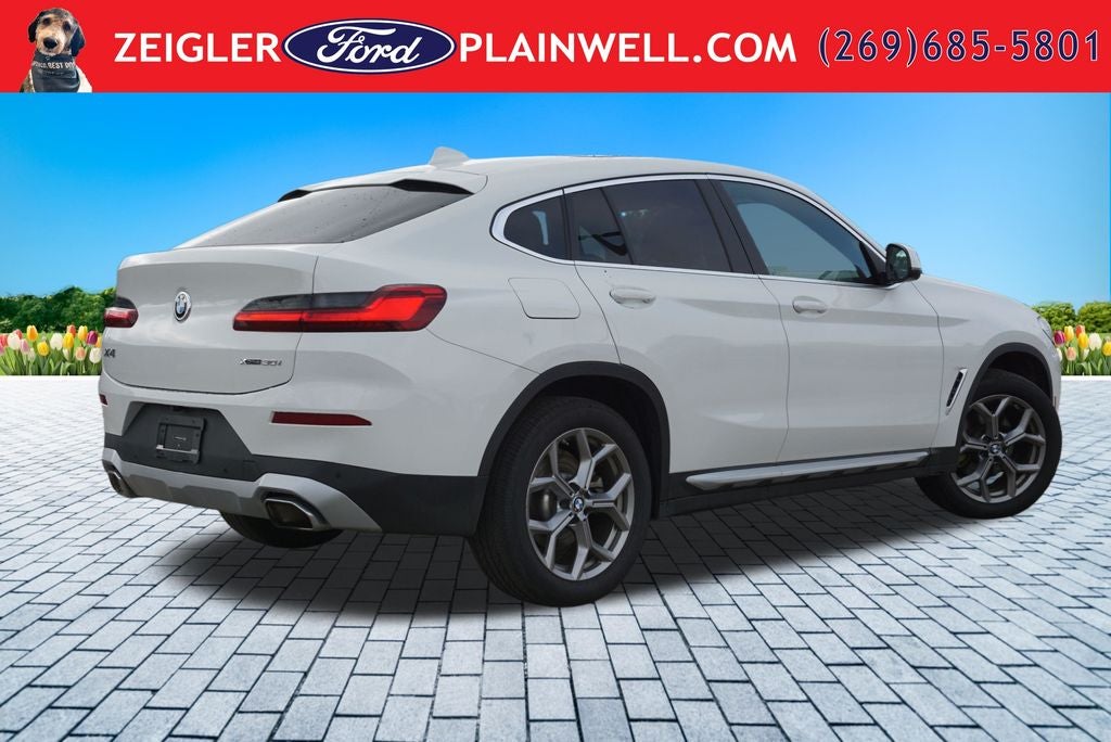2025 BMW X4 xDrive30i