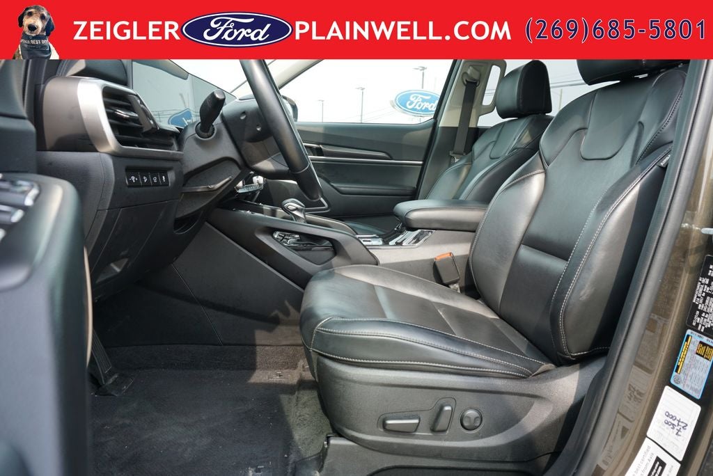 2025 Kia Telluride S Power Moonroof Heated Leather 4x4 Navigation Rear