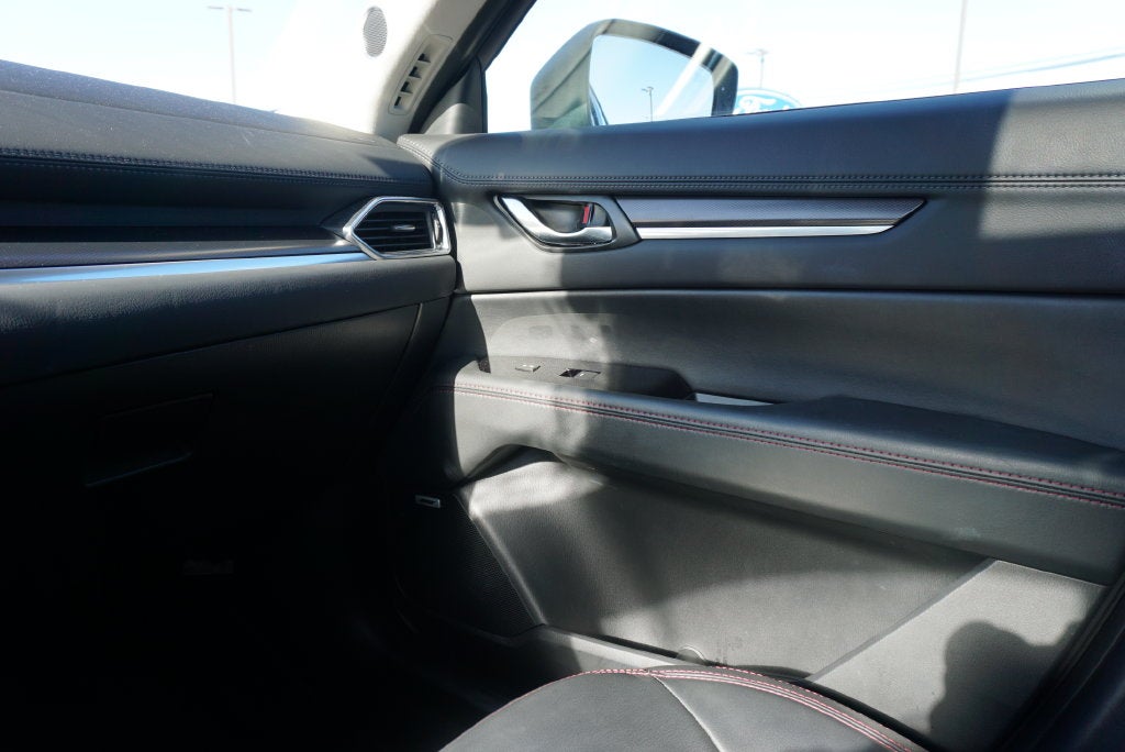 2025 Mazda Mazda CX-5 2.5 S Carbon Edition AWD Heated Leather Power Moonroof Blis Bose