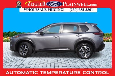 2022 Nissan Rogue SV AWD Rear Parking Sensors Remote keyless entry Rea