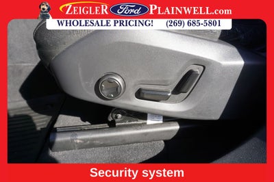 2018 Volvo XC60 T6 Momentum AWD Pano Roof NAV H Leather Vision & Advanced HUD