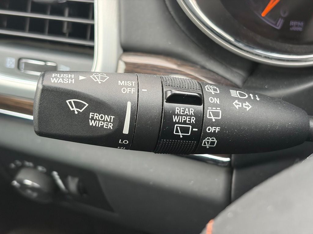2021 Jeep Grand Cherokee Summit