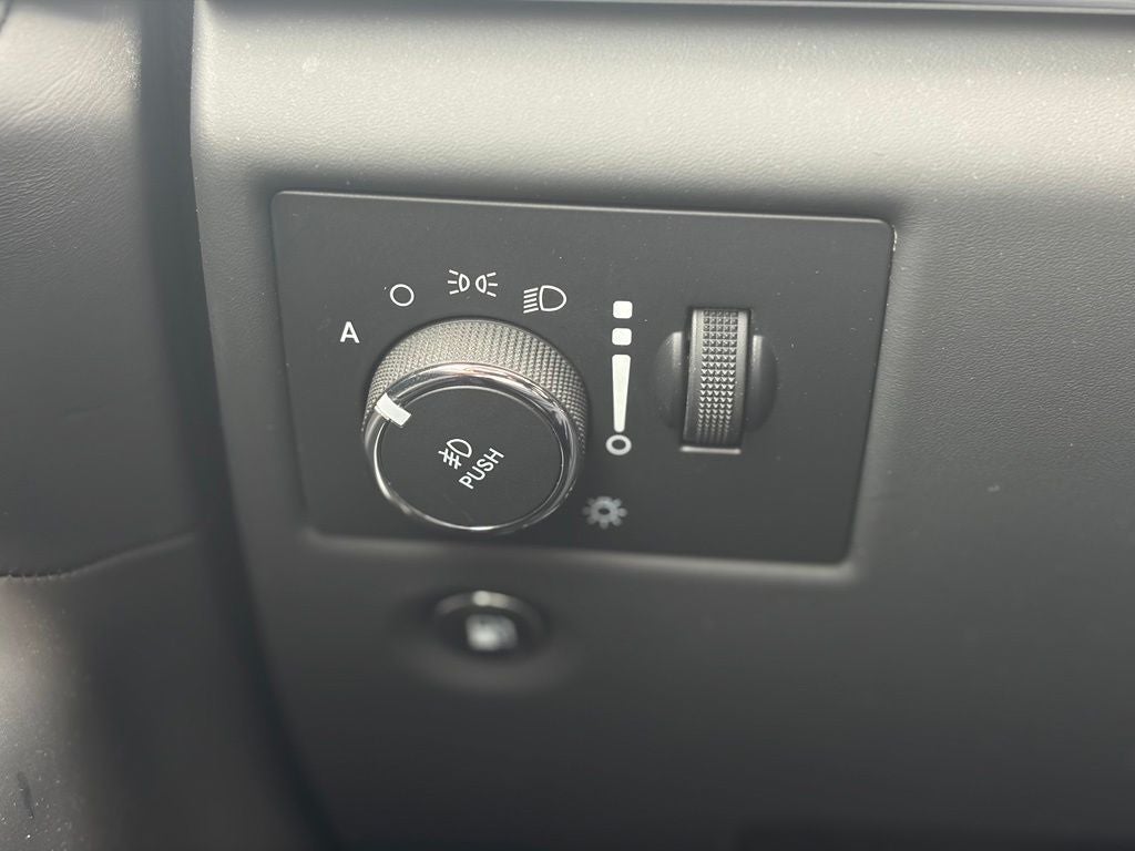 2021 Jeep Grand Cherokee Summit