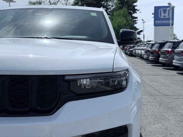 2025 Jeep Grand Cherokee Altitude 4x4