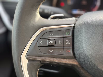 2023 Jeep Grand Cherokee Limited * Certified Pre-Owned *