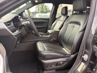 2025 Jeep Grand Cherokee Limited * Certified Pre-Owned *
