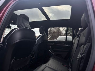 2022 Jeep Grand Cherokee Overland 4x4