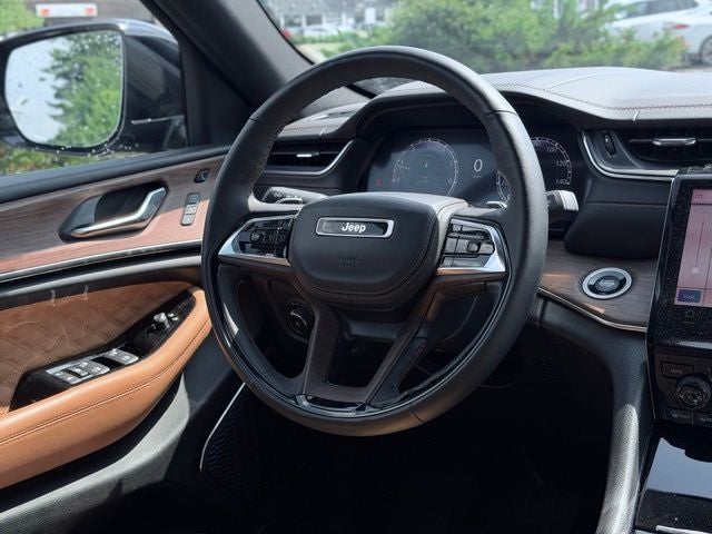 2023 Jeep Grand Cherokee Summit 4x4