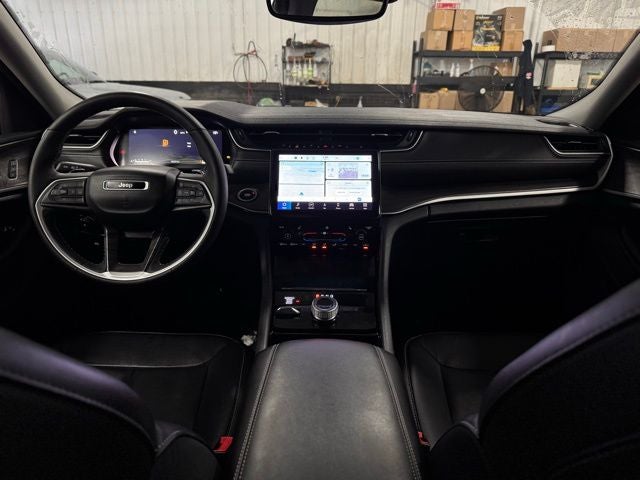 2023 Jeep Grand Cherokee L Limited 4x4